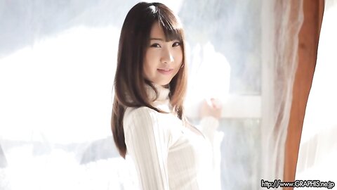 Graphis SUMMER SPECIAL 2022 – Honoka Shiina 椎名ほのか - EROS Clip 01