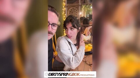 Aaliyah Yasin Gets Fingered At The Busy Restaurant