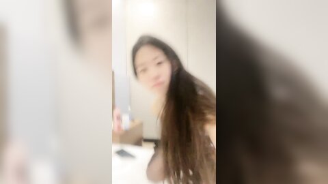 ❤️❤️酒店双飞名场面，两个大长腿小姐姐，性感连体丝袜，女女舌吻调情，翘起屁股爆菊，轮流操骚逼