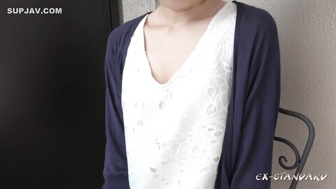 4507811 [Personal photography]**pzzyxqx*z* Immoral peachy ass slender beautiful wife Reina-san front and back set [high quality remastered version].