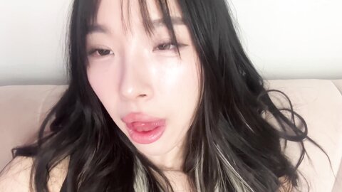 Pov You Get A Video Message From Korean Girlfriend Elle Lee