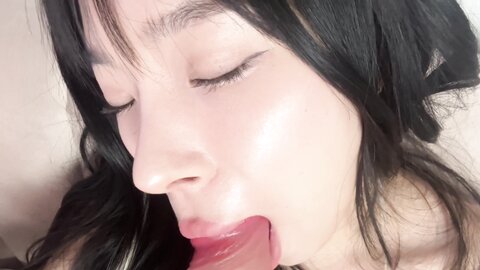 Pov You Get A Video Message From Korean Girlfriend Elle Lee