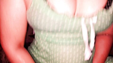නාන ලස්සන ඇදුම් තෙමුනාම මෝල් වෙනවා Asian Girl Amazing Fun Bathroom