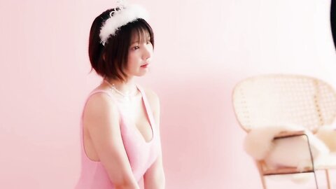 FRIDAY monthly girl 039 = えなこ 完全未発表30カット＆ムービー