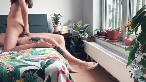 01 06 Miomiouwu  Cozy Morning Sex With A Lovely Girlfriend
