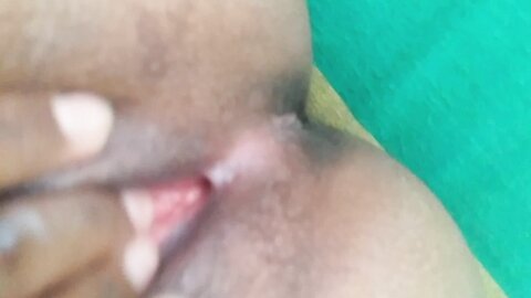 කෙඳිරි ගාන සද්දෙට බාඩු යනවා *** Moaning Loud
