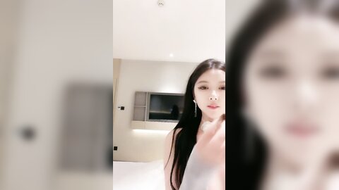 ❤️√ 顶级颜值车模女神【奶球】男友视角无套插入掐脖~爆菊~猛操表情销魂