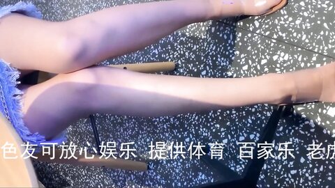 塞跳蛋去买东西，然后带去酒店射乳