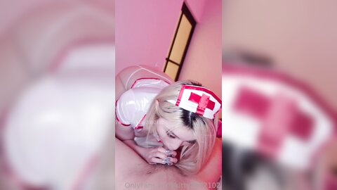 推特60W粉丝网黄潮妹「Kitty」露脸性爱私拍 穿护士服好色啊射到嘴巴里都是好吃的精液