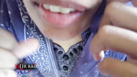 Muslim Girl Pray For Big Cock මට හොඳ පොලුපාරක් කන්න ලැබේව