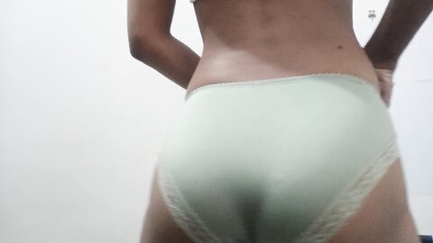 Desi Girl Showing Her Nude Body