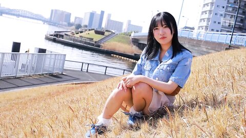 MIDV-828 [Uncensored] Too Weak For Pleasure! She Comes Just By Teasing Her Nipples! The Active College Student Gravure...