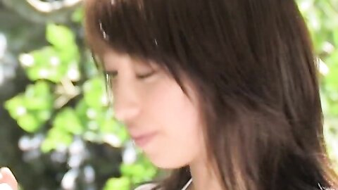 IV 神楽坂恵・小田有紗 - Diamonds Disc B 2005.12.16 1h03m50s 640x480 XviD1.0.3