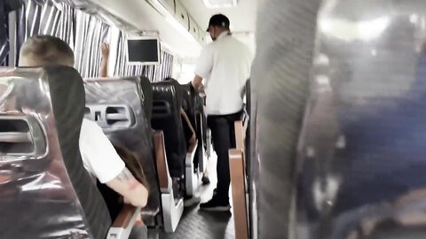 Asian Girl Gives Public Blowjob And Undresses On The Bus