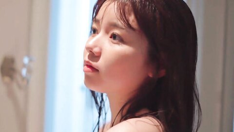 FRIDAY GOLD Hamaura Ayano 浜浦彩乃