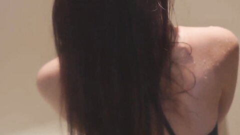 FRIDAY GOLD Hamaura Ayano 浜浦彩乃