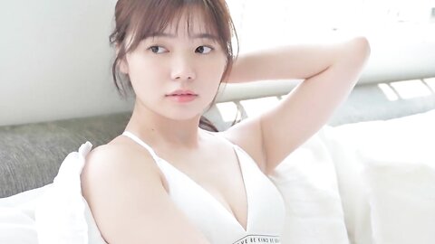 FRIDAY GOLD Hamaura Ayano 浜浦彩乃