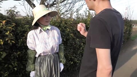 I Pickedup An Erotic Looking Old Lady Who Works Hard On The Field To Keep Up With That Body 2