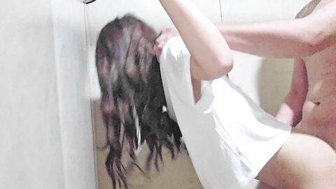 Asian Girl Fucks A Fan And Gets Accidental Creampie