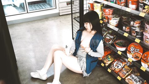 [Loozy] Doyeon - Convenience Store Sub