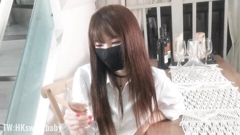 反差尤物网红女神『Hksweetbaby』✅渔网袜Ol小白领诱惑性爱，高挑身材站立啪啪后入，夹紧双腿操小蜜穴
