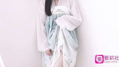 清纯可爱邻家美少女『小敏儿』✅古风少女的情趣性爱，清纯小仙女主动骑乘 紧致粉嫩小穴给骚逼干的淫水泛滥