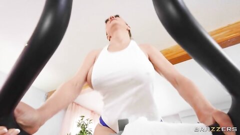 Dee Williams Amp Ember Snow Fucking The Spinning Teacher