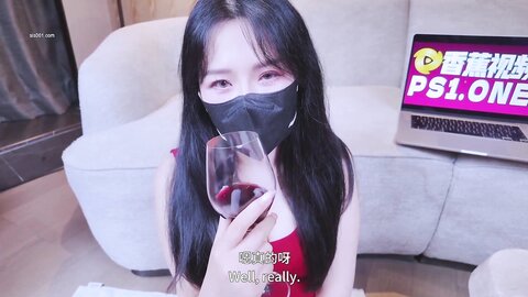大奶人妻 身材丰满 鲍鱼超嫩 老公长期不在家寂寞空虚 醉醺醺被小哥趁虚而入 无套输出射了一奶子