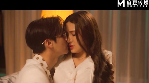 少妇白洁第三章MDSR-0005-3风情万种的少妇