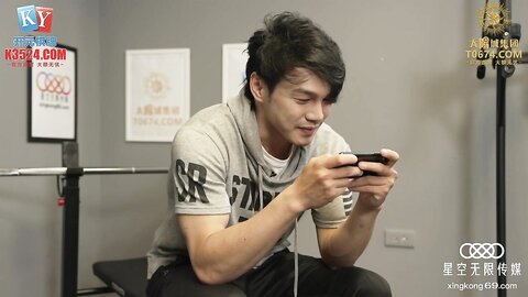 星空传媒XKVP139约操性感翘臀瑜伽老师