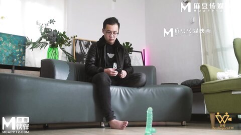 色控PH-157女大生不情愿的女佣还债