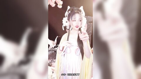 爆机少女喵小吉 - 如梦令 Video (3)