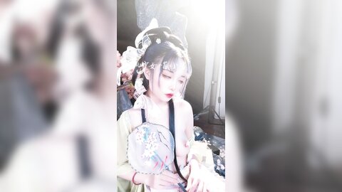 爆机少女喵小吉 - 如梦令 Video (1)