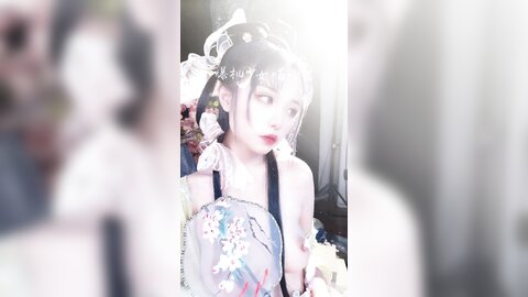 爆机少女喵小吉 - 如梦令 Video (1)