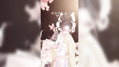 爆机少女喵小吉 - 如梦令 Video (1)