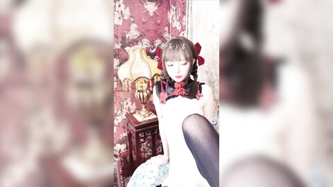 爆机少女喵小吉 - 镜花水月 Video (2)