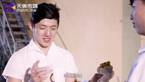 TMW094羽球场激烈性爱