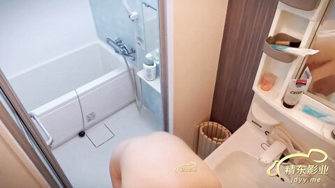 NO1我内射了日本丰韵的兼职妹妹