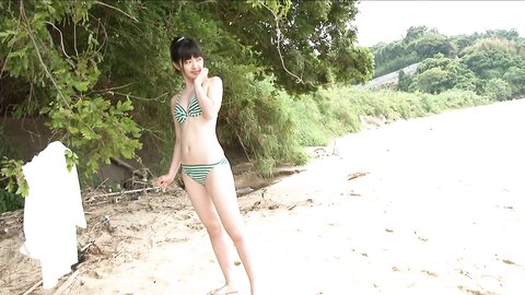 Suzuki Airi Photobook Zenshu 2010-2013 Sotsugyo Making of Upscale