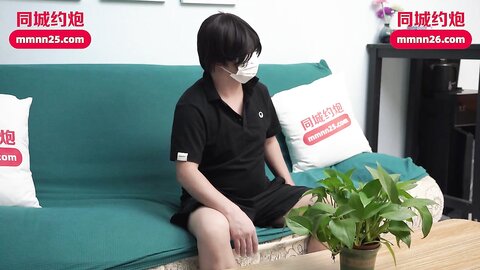 爱豆传媒IDG5494爆操萝莉弟妹的极品小嫩逼