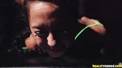 Mi Ha Doan Binding Light