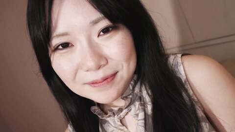 4547757 Première prise de vue et face à face ! **pzzyxqx*z* 3 jours seulement ! Une violoniste surdouée ! Elle est une violoniste avec une éducation douée, et bien qu`elle soit instructrice, son corps est per