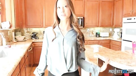 Alexia Anders Vinnys Real Estate Agent