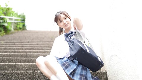 9FWAY-033 Uragawa Of Transparency - Momoka Izumi (Blu-ray Disc)