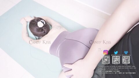 极品骚婊反差嫩模『Candykiss』✅性感瑜伽裤 完美勾勒出女神魔鬼身材，美腿尤物翘起美臀暴力后入蜜穴