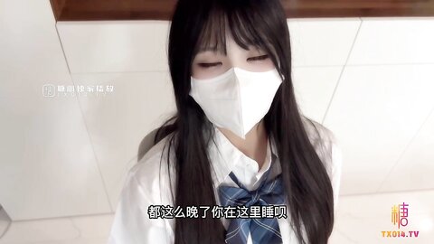 清纯可爱邻家美少女『小敏儿』✅学妹酒后被好友强上 内射极品蜜穴，白虎粉穴要被撑破，大长腿清纯少女