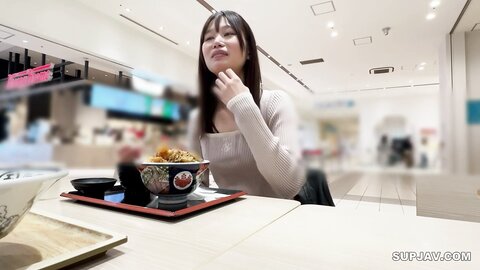 4550238 50%OFF!*First quantity limited*[Amateur, Nakadashi]****zynxzjo* Minami, 22 years old, office worker too cute who met on an app★Fellatio outside during a date★Naked cumshot and face shot at a hotel.