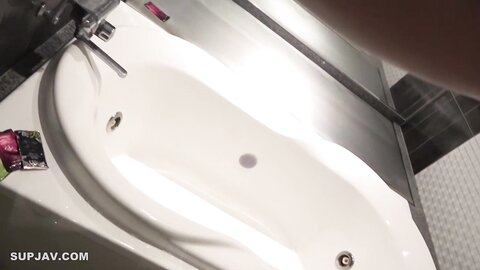 4550813 [No individual photo]**pzzyxqx*z* Fuck with an innocent, poor country mu*me 18-year-old who has just graduated from high school and is nervous about sex after a long time, but comes hard! [High qualit