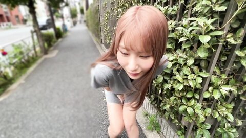 4553761 The H-cup gal is planted with a limovai and takes a shy walk... Her trousers are so tight with pussy juice that she feels it with an erotic voice when a dick is inserted... She cum inside her pussy [i