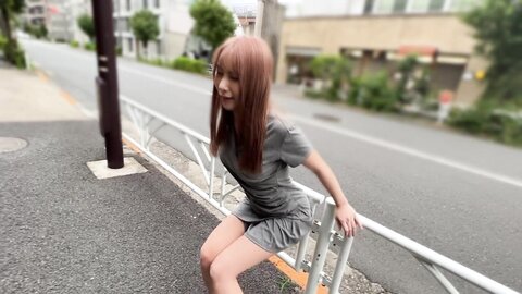 4553761 The H-cup gal is planted with a limovai and takes a shy walk... Her trousers are so tight with pussy juice that she feels it with an erotic voice when a dick is inserted... She cum inside her pussy [i